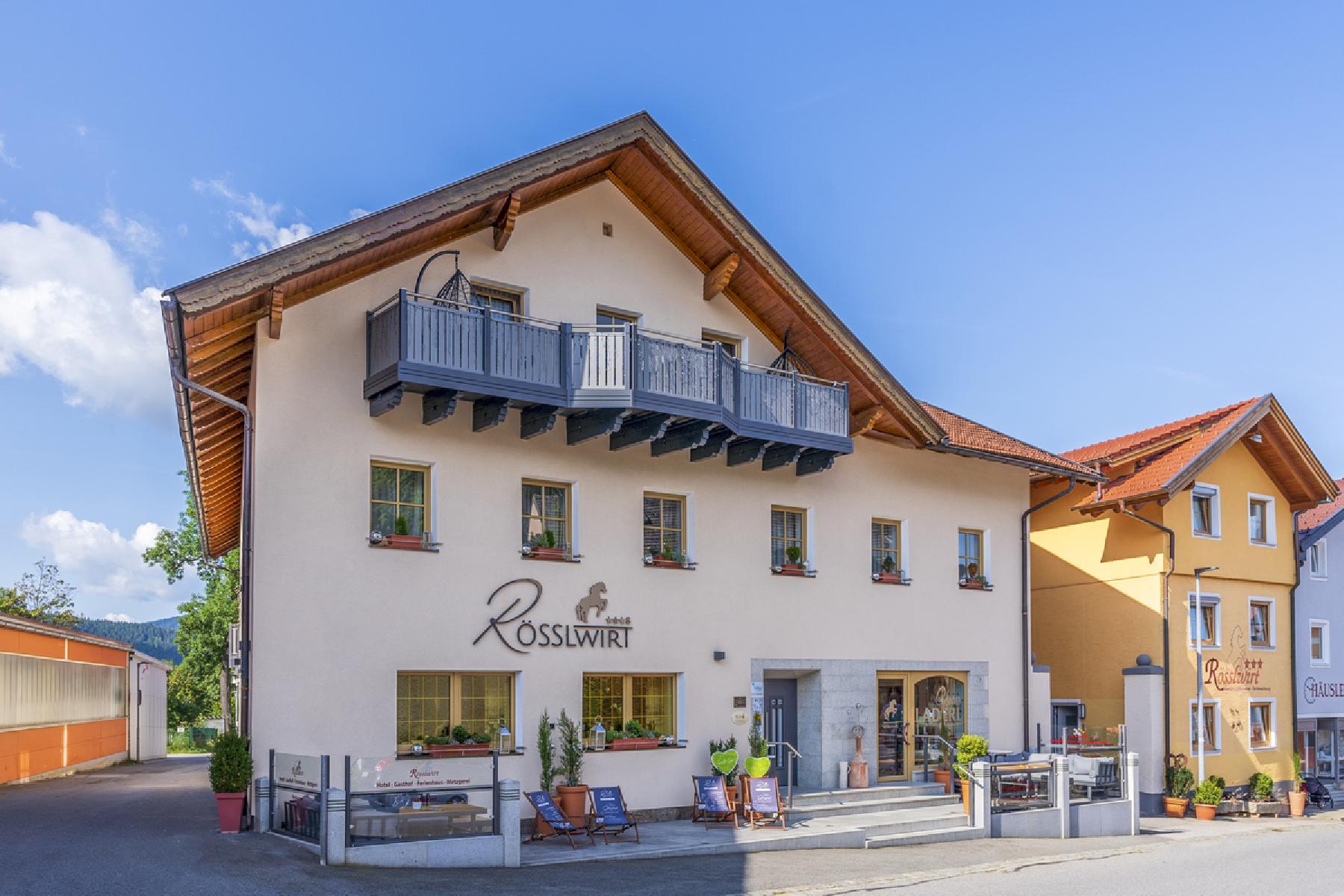 Apartment and Chalet