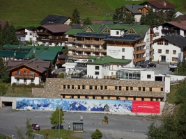 Apartment and Chalet 