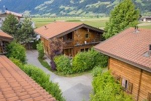 Apartment and Chalet 